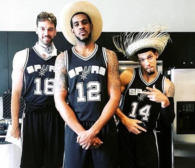 巴萨球员国家队战报：奥尔莫进球，滕森80场里程碑送助攻（巴萨国脚战报：奥尔莫破门，滕森达成80场里程碑并送助攻）