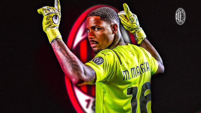 单场比赛4名效力英超球员进球，为荷兰国家队队史首次（荷兰国家队队史首次：单场四名英超球员建功）