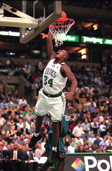 “这样我们就是16强了” 尚未锁定2026世界杯门票的意大利对抽签结果喜声不断（尚未锁定2026世界杯席位的意大利因抽签结果喜出望外：自信称“稳进16强”）